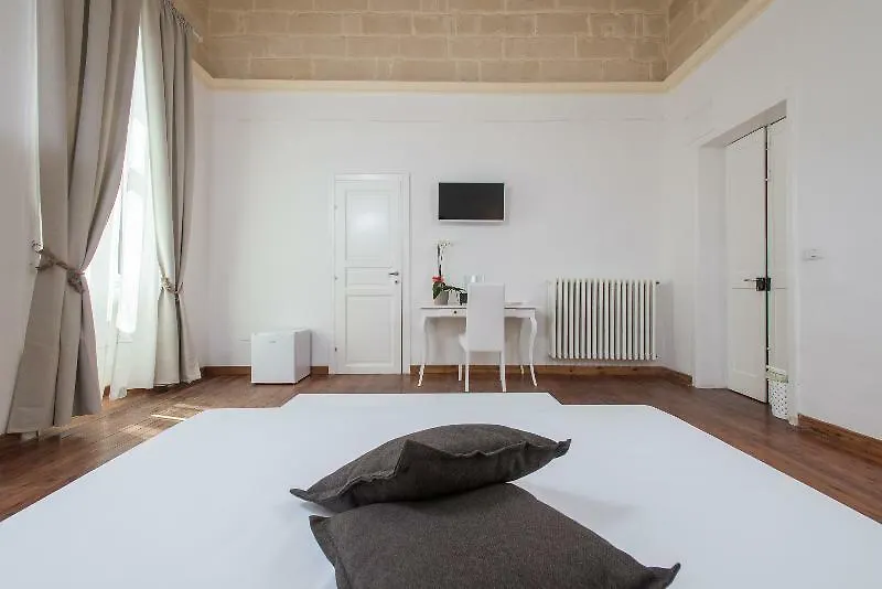 Ada Suites & Spa Lecce 2*,